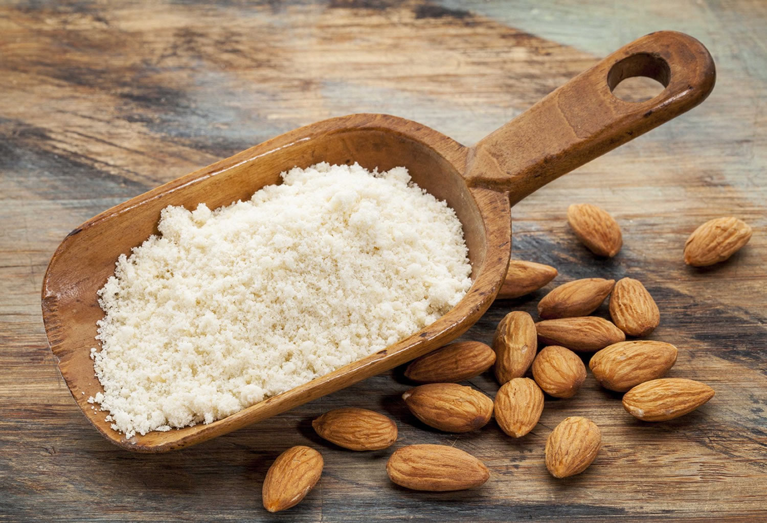 Almond Flour vs Almond Meal Nutrition Facts, Carbs, Calories & Fats