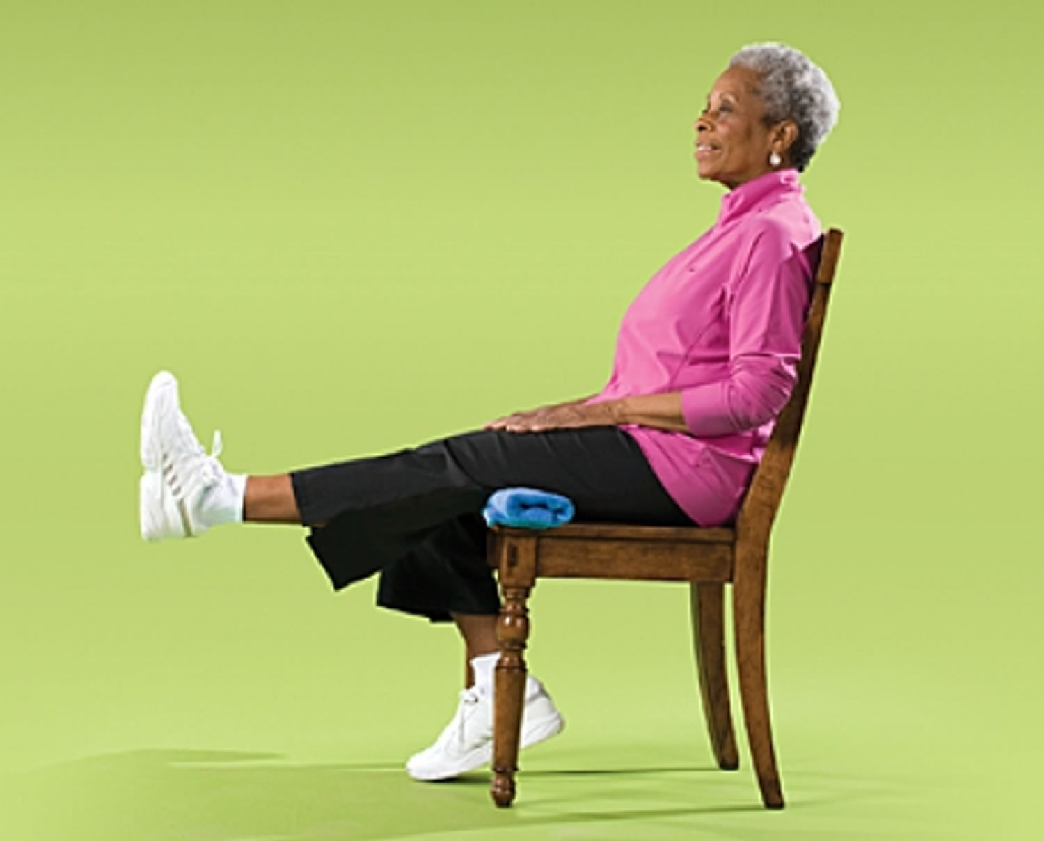 Leg Straightening Strength Exercise for Seniors