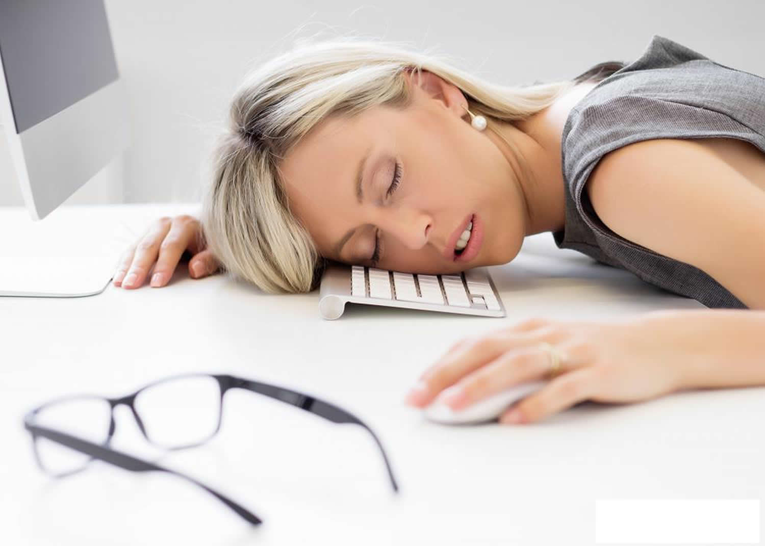 Narcolepsy - Causes, Signs, Symptoms, Medication & Treatment